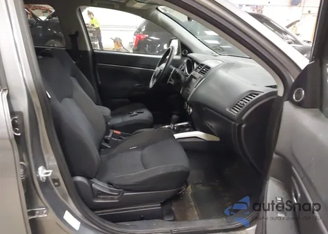 2011 Mitsubishi Outlander Sport Se z USA, uszkodzony, nr VIN JA4AR4AU2BZ004109